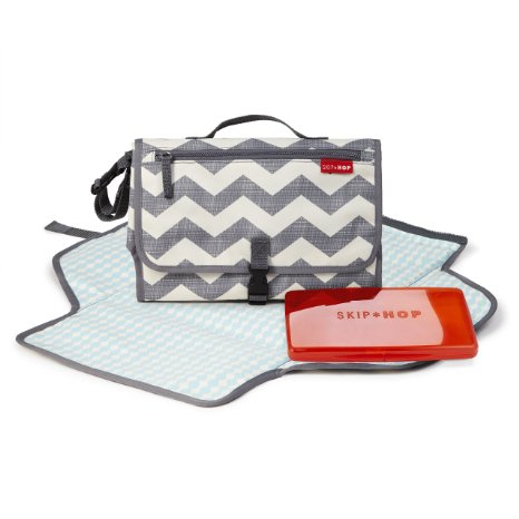 Skip Hop Pronto Mini Changer Chevron