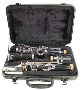 Hisonic Signature Series 2610 Bb Orchestra Clarinet with Case