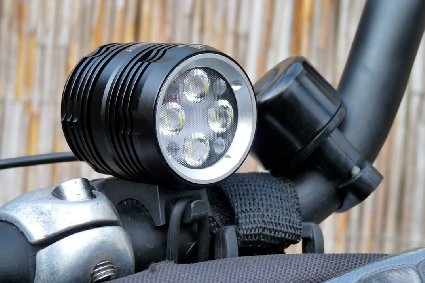 Revtronic BT40S Ultra Powerful 1600 Lumens Rechargeable Mountain Bike Light with Cree XP-G2 Neutral White LED - Bike Flashlight - LED Bike Light- Adjustable Brightness Lightweight  Waterproof IPX-6 Bike Headlight