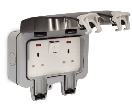 BG WP22 13 A 2-Gang Storm Weatherproof Outdoor Switched Socket Double Pole