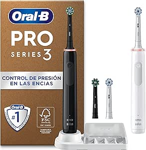 Oral-B Pro 3 3900N Cepillos de Dientes Eléctricos (Pack de 2) con Mango Recargable y 2 Cabezales de Recambio, Diseñado por Braun, Regalos Orginales - Negro y Blanco