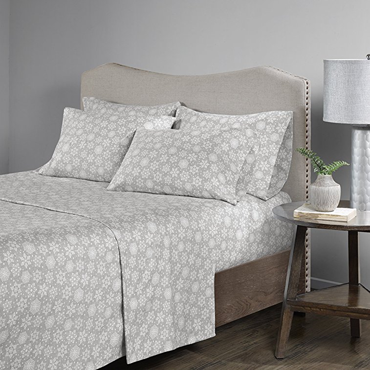 Comfort Spaces - Ultra Soft And Cozy Printed Snowflake 100% Cotton Flannel Sheet Set - 6 Piece - Full - Grey - Includes 1 Fitted Sheet, 1 Flat Sheet and 4 Pillow Cases