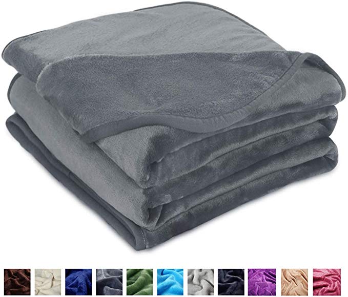 EDILLY Fleece King Size Blanket for The Bed Super Soft Warm Fuzzy Plush Lightweight Couch Blankets for All Season（Gray, 90x108 Inch）