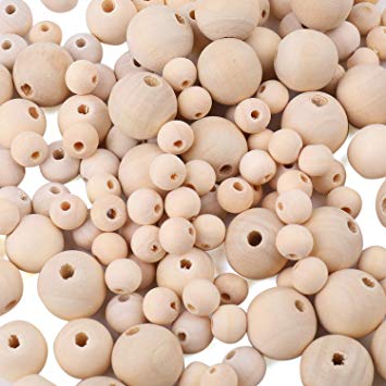 Foraineam 700 Pieces Round Wood Beads Set Natural Wooden Loose Beads Spacer Beads (10mm, 12mm, 16 mm, 20mm)