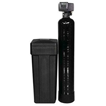 Metered water softener with 3/4" Fleck 5600SXT control, 48,000 grain capacity with by-pass valve