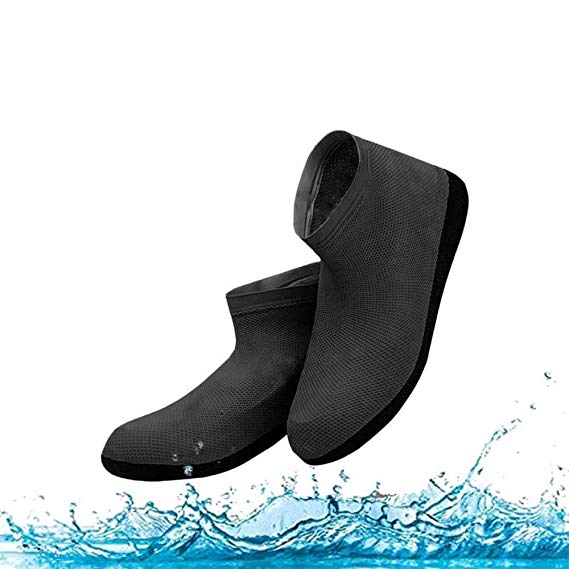 Waterproof Rain Shoes & Boots Cover, Dirt-proof and Slip-resistant Reusable Shoes Covers, Made of Durable & High Elastic Rubber, Suitable for Outdoor Activities (Medium, Black)
