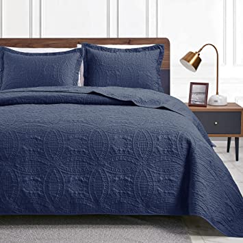 Love's cabin King Size Quilt Set Navy Blue Bedspreads - Soft Bed Summer Quilt Lightweight Microfiber Bedspread- Modern Style Coin Pattern Coverlet for All Season - 3 Piece (1 Quilt, 2 Pillow Shams)