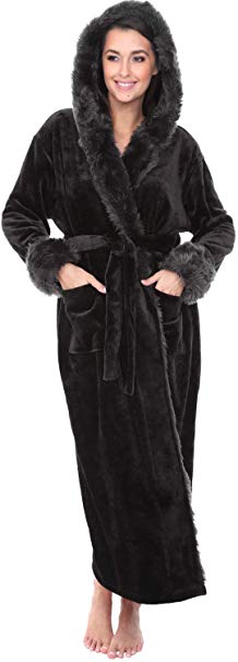 Alexander Del Rossa Women's Warm Fleece Robe with Hood, Long Faux Fur Plush Bathrobe