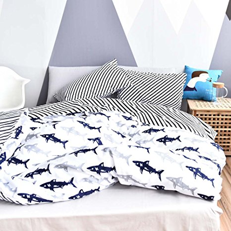 BuLuTu Navy Blue/Grey Shark Print Pattern Cotton US Twin Kids Bedding Duvet Cover Sets(1 Duvet Cover 2 Pillow Shams) White Quilt Bedding Sets For Kids Boys With 4 Corner Ties Wholesale