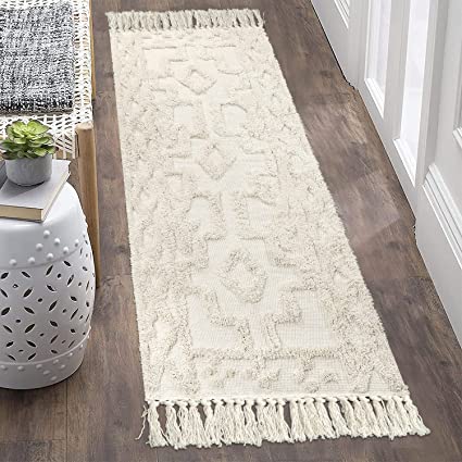 Tufted Hallway Runner Rug 2'x6' Beige Hand Woven Boho Rug with Tassels Soft Machine Washable Entryway Rug Mocroccan Geometric Indoor Cotton Throw Rugs for Kitchen Living Room Bedroom Laundry Room