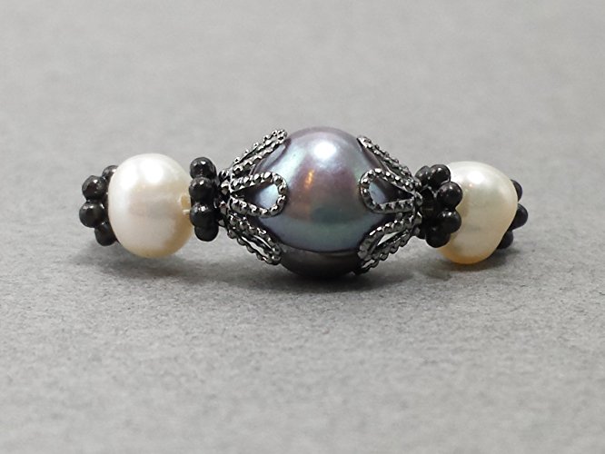 Grey and White Freshwater Pearl Stretch Ring