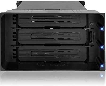ICY DOCK flexiDOCK MB830SP-B – Removable Frame/Dock Strapless for 3X 3.5 Inch SATA/SAS Hard Drive