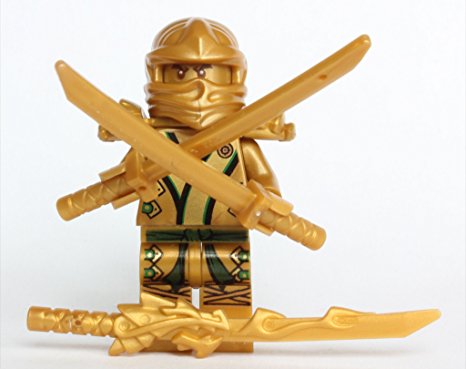 LEGO Ninjago - The GOLD Ninja with 3 Weapons