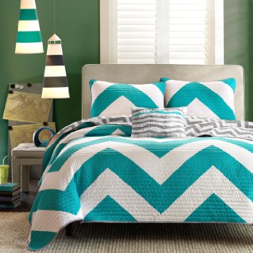 4 Pc Zig Zag Reversible Chevron Bedspread Quilt with Matching Shams and Cushion pillow - Aqua, Black, Pink (Teal/Grey)