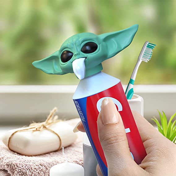 2022 New Baby Yoda Toothpaste Topper G-rogu Toothpaste Cap The Mandalorian Y-oda Baby Toothpaste Dispenser for Kids, Star Wars Fans Gift Box