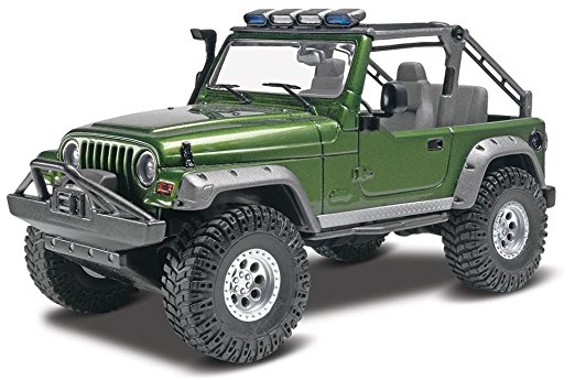 Revell Jeep Wrangler Rubicon Plastic Model Kit