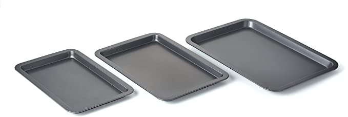 Betty CrockerSet of 3 Non-Stick Cookie and Baking Sheets - Includes Large, Medium, and Small Cookie Sheet. Non-stick Coated Steel and Dishwasher Safe