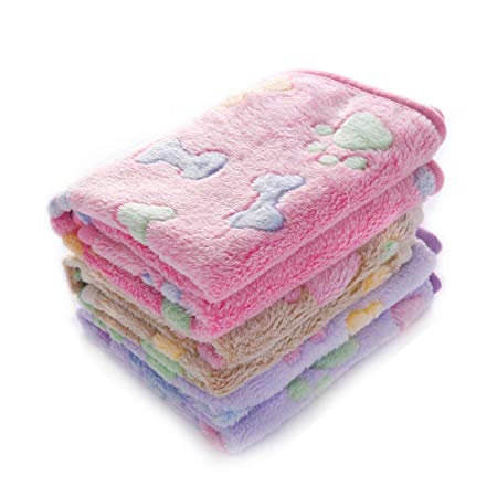 luciphia 1 Pack 3 Blankets Super Soft Fluffy Premium Fleece Pet Blanket Flannel Throw for Dog Puppy Cat