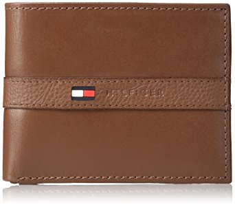 Tommy Hilfiger Men's Leather Ranger Passcase Wallet