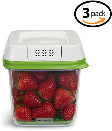 Rubbermaid FreshWorks Produce Saver Food Storage Container, Medium, 6.3 Cup, Green 1920478-3 Pack