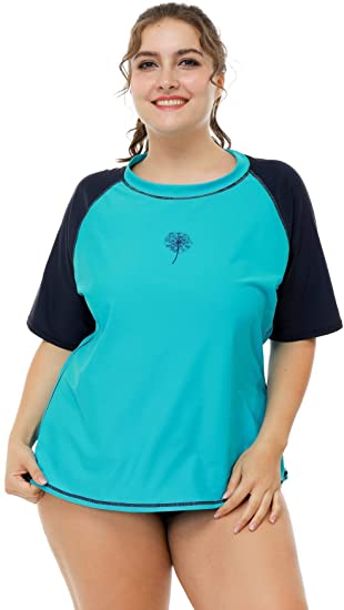 ATTRACO Women Plus Size Rash Guard Short Sleeve Rashguard UPF 50  Swimming Shirt