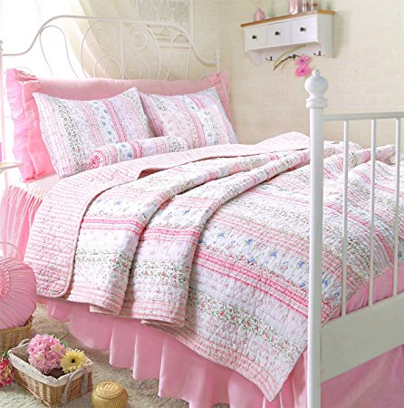 Romantic Chic Lace Quilt Set (Pink, Twin Size)