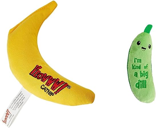 Yeowww! Catnip Toy, Yellow Banana & Petstages Crunchy Pickle Kicker Dental Catnip Cat Toy