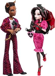 Monster High Howliday Love Edition Dolls, Draculaura & Clawd Wolf Collector Two-Pack with Valentine's Accessories & Displayable Packaging