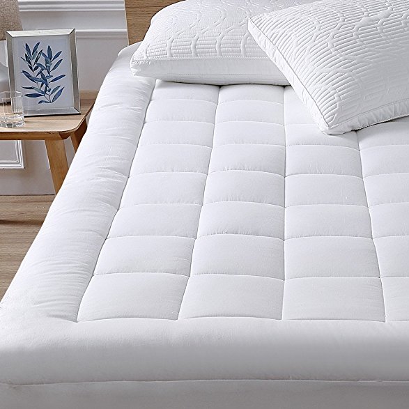 Mattress Pad Cover-Cotton Top with Stretches to 18” Deep Pocket Fits Up to 8”-21” Cooling White Bed Topper (Down Alternative, Twin)