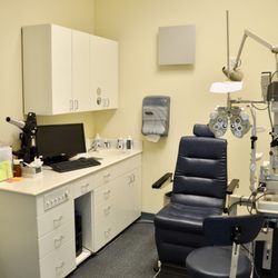Advance Vision Center of Optometry