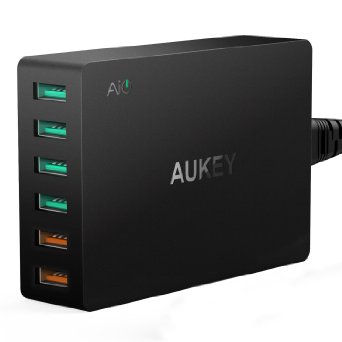 AUKEY 6-Port USB Charger with Dual Quick Charge 3.0 Port for Samsung Galaxy S7/S6/Edge, LG G5, iPhone, iPad, Nexus 6P & More