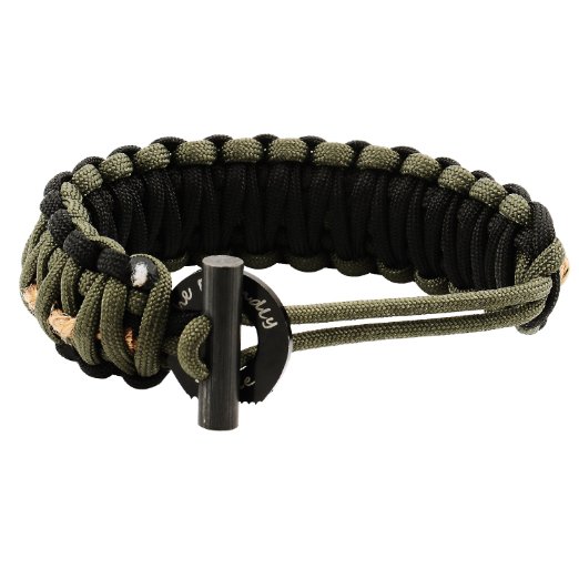 The Friendly Swede Adjustable Premium Paracord Bracelet with Fire Starter