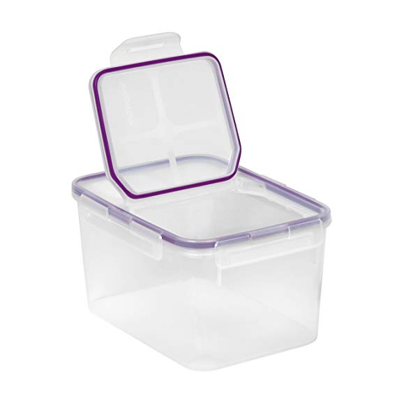 Snapware Airtight 10.8-Cup Rectangular Food Storage Container