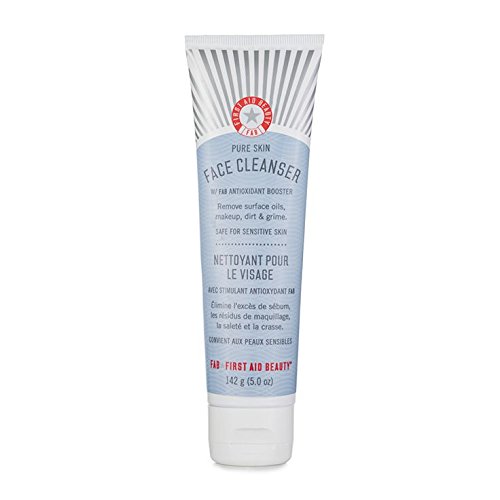 FIRST AID BEAUTY Face Cleanser, 141.7 g