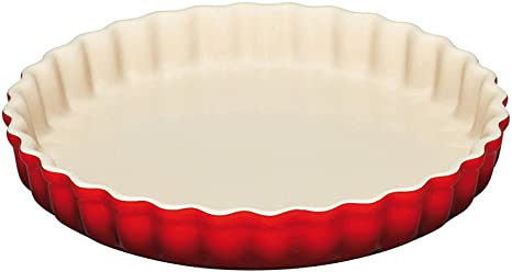 Le Creuset PG0600-2467 Stoneware Tart Dish, 1.45-Quart, Cerise