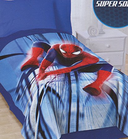 Marvel Spiderman "Webmaster" Plush Blanket Twin / Full Size 62 X 90 Inches