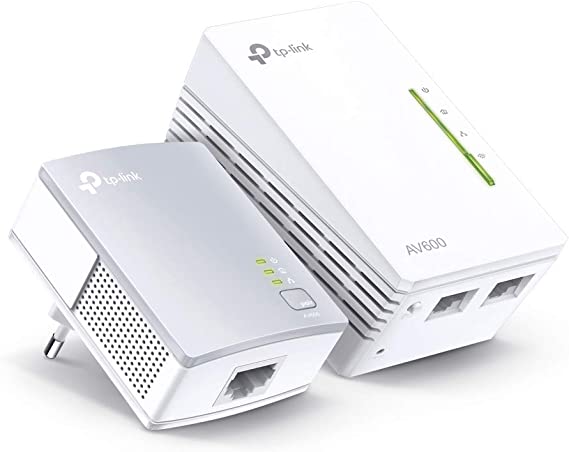 TP-LINK TL-WPA4220KIT AV600 Powerline 300 M Wi-Fi Extender/Wi-Fi Booster/Hotspot with Two Ethernet Ports, Starter Kit/Twin Pack (Easy Configuration, Wi-Fi Clone for Smartphone/Tablets/Laptop)