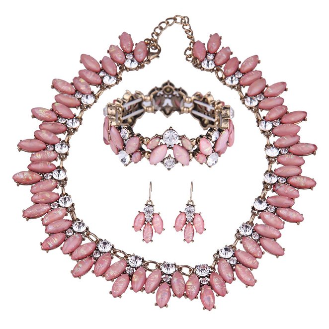 Zhenhui Faux Shell Choker Necklace Drop Earrings Stretchy Bracelet 3 Pieces Set Prom Crystal Jewelry Sets for Women