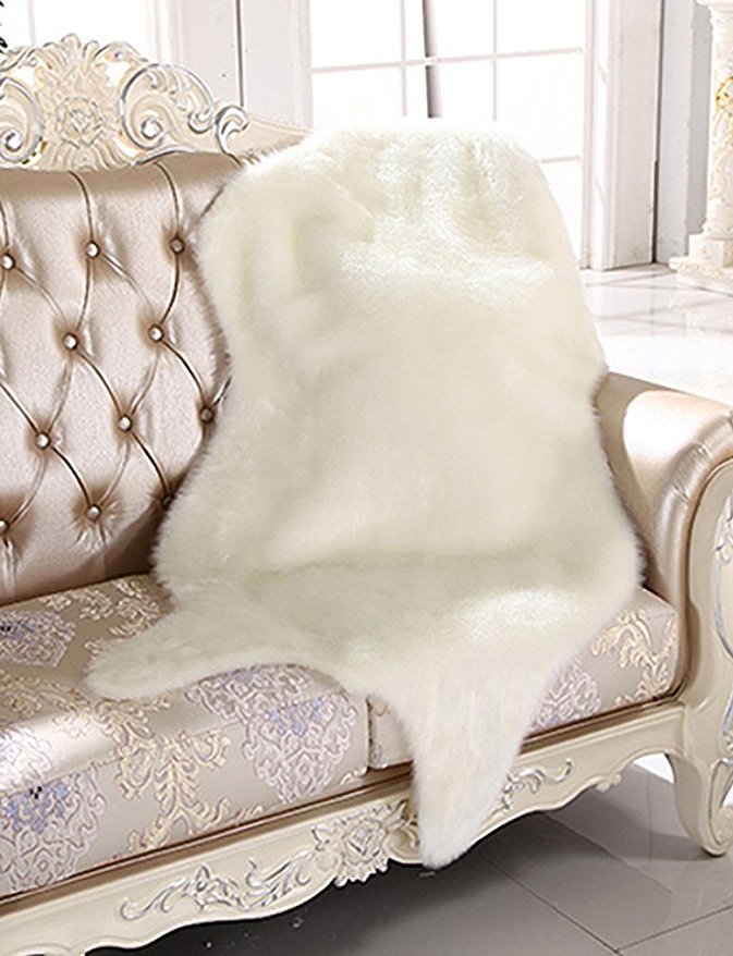 Hughapy Luxury Shiny Soft Faux Sheepskin Rug Mat Carpet Pad Anti-Slip Chair Sofa Cover Christmas Home Decor (23.5" x 35.5", White)