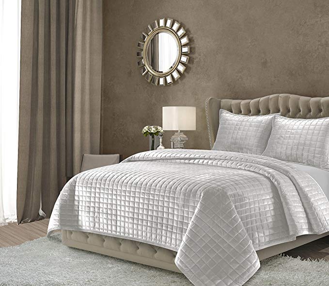 Tribeca Living FLORENCEQUIQUSI Florence Velvet Oversized Solid Quilt Set, Queen, Silver Grey