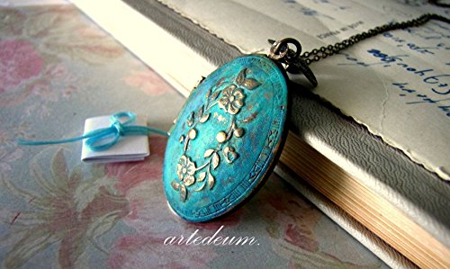 Personalized Necklace Locket in blue with floral wreath lid and custom message botanical jewelry