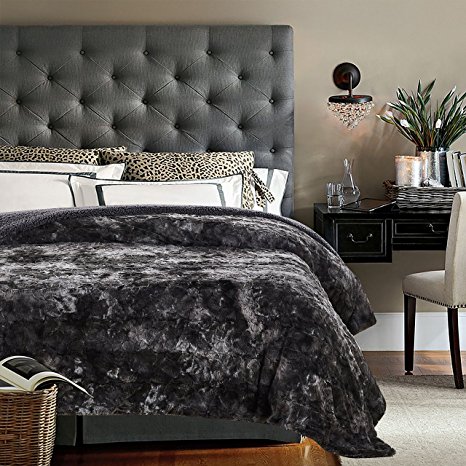 Chanasya Super Soft Fuzzy Fur Faux Fur Cozy Warm Fluffy Beautiful Color Variation Print Plush Sherpa Dark Gray Fur Twin Microfiber Throw Blanket - TWIN Gray