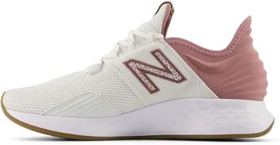 New Balance Women's Fresh Foam Roav V1 Sneaker