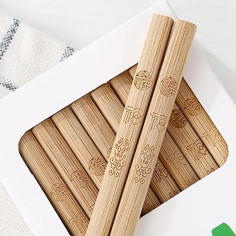 10 Pairs Chinese Traditional Style Chopsticks, Natural Bamboo Chopsticks Reusable, 9.45inch/ 24cm Non-slip Chopsticks For Restaurant Eating Cooking, Lightweight Healthy Chopstick (福星高照)