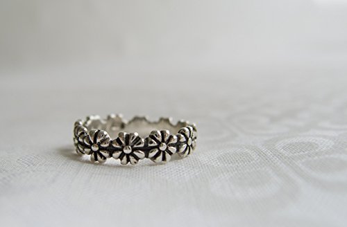 Sterling Silver Daisy Chain Ring, Flower Ring, Engravable