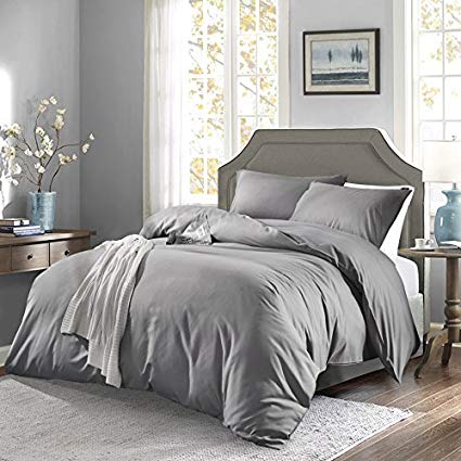 OAITE Duvet Cover,Protects and Covers your Comforter/Duvet Insert,Luxury 100% Super Soft Microfiber,Queen Size,Color Silver Gray,3 Piece Duvet Cover Set Includes 2 Pillow Shams