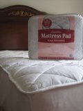 Fitted - Luxurious Down Alternative Mattress Pad - 100 Cotton  300 Thread Count - Queen Size 60x80