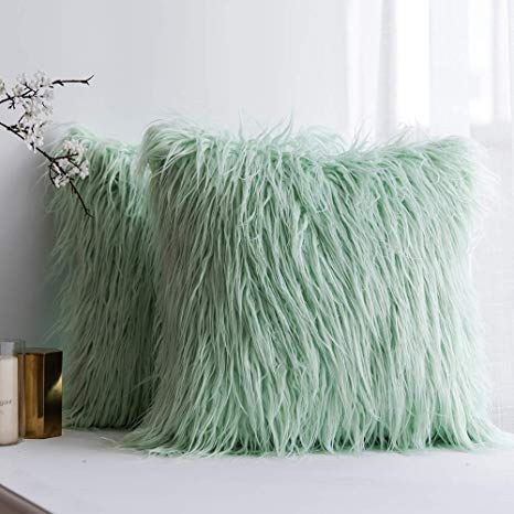 MIULEE Pack of 2 Decorative New Luxury Series Style Water Green Faux Fur Throw Pillow Case Cushion Cover for Sofa Bedroom Car 18 x 18 Inch 45 x 45 cm
