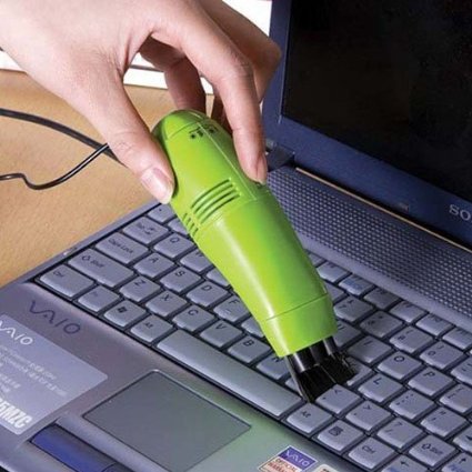 Mini Vacuum Cleaner for Laptop with USB Connection Keyboard Vacuum Sweeper Color Random