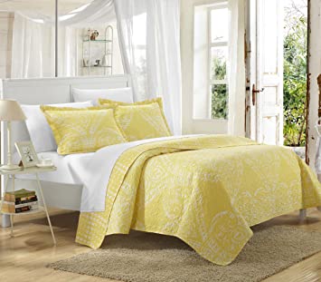 Chic Home 3 Piece Napoli Reversible Printed Quilt Set, Queen, Yellow